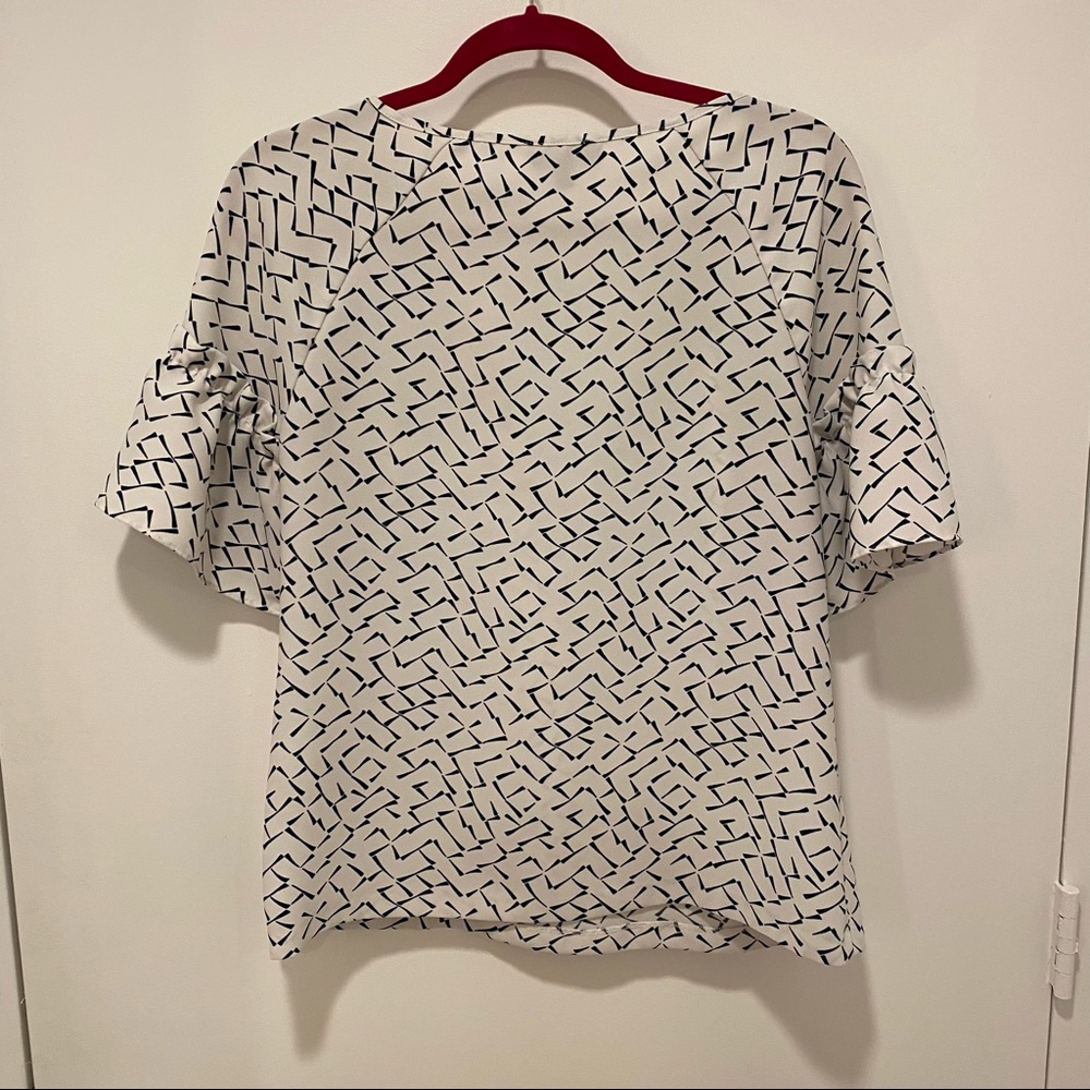 Banana Republic Top - Picture 4 of 5
